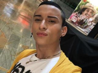 SantiagoHotStud - Live sexe cam - 7779564