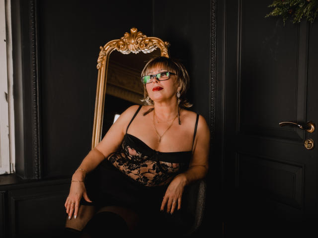 BlondSexyMature - Sexe cam en vivo - 7786660