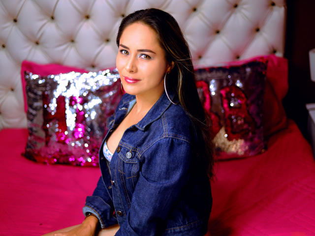 ConejitaLinda - Live Sex Cam - 7804104