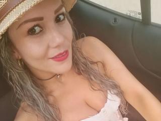 BrittanyAmber - Sexe cam en vivo - 7826892