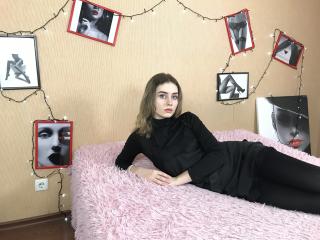 TaylorBailey - Live Sex Cam - 7878068