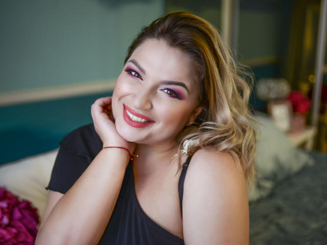 NaomiSensuel - פורנו בשידור חי ומצלמת סקס - 7881204