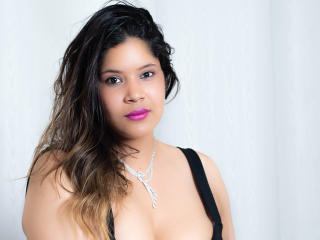 AlissonJones - Sexe cam en vivo - 7882720