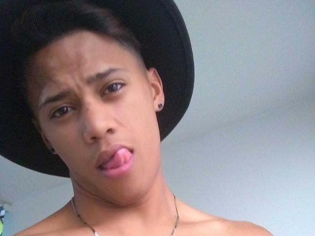 NeonPervert - Sexe cam en vivo - 7886588