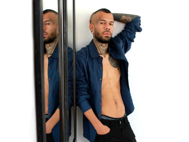 JudaBigCock - Sexe cam en vivo - 7891520