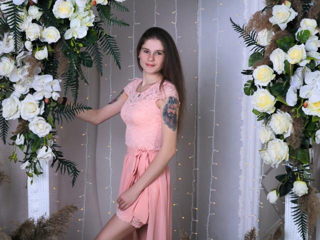 NyushaClark - Live sex cam - 7908820