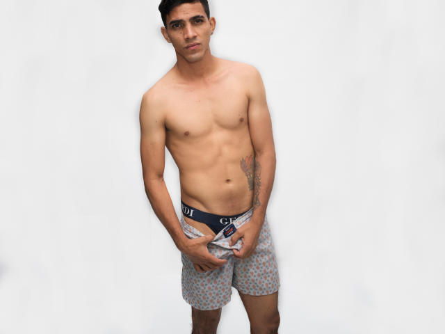 RobertFetiche - Sexe cam en vivo - 7913308