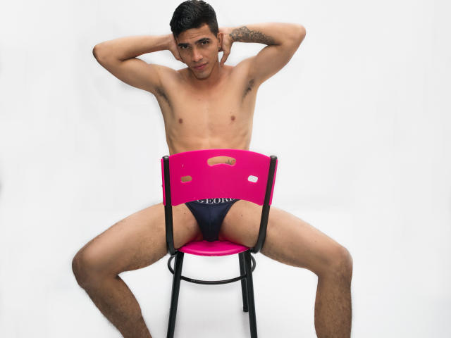 RobertFetiche - Camera khiêu dâm &amp; quyến rũ trực tiếp - 7913328