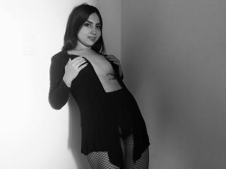 FridaFlores - Live porn &amp; sex cam - 7917796