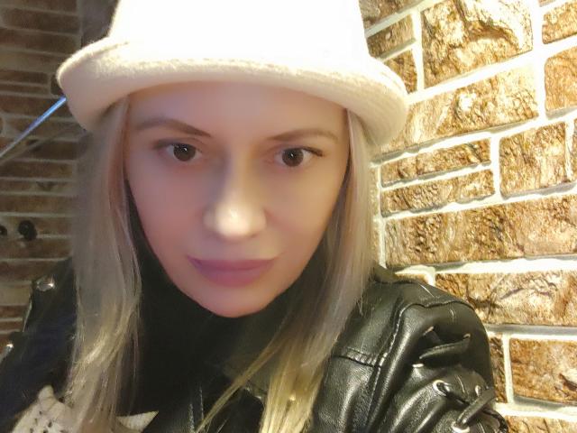 RebeccaDarling - Sexe cam en vivo - 7918664