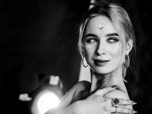 EmmaWiIde - Camera khiêu dâm &amp; quyến rũ trực tiếp - 7926332