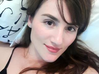 JanetJamesonn waiting on someone to chat and have live sex with