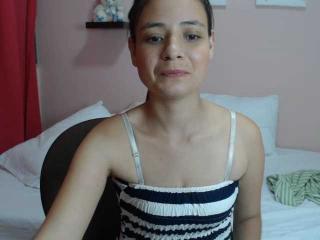 CintyaLovee - Live sexe cam - 7936820