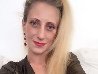 MissCorai - Live porn & sex cam - 7946380