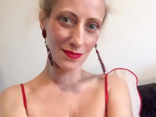 MissCorai - Live sex cam - 7952180