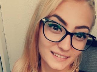 ElizaSunshine - Live Sex Cam - 7957848