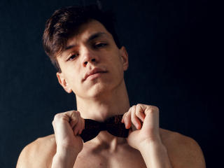 WilsonTravis - Live sex cam - 7963916