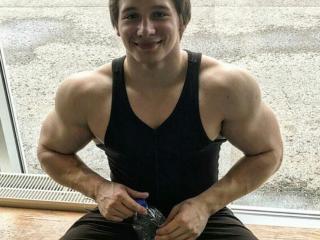 EdwinBull - Sexe cam en vivo - 7965256