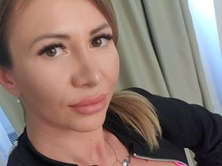 AppealingAnne - Live porn &amp; sex cam - 7972400