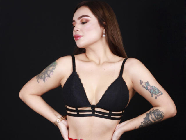AmandaSimpson - Live sex cam - 8004216