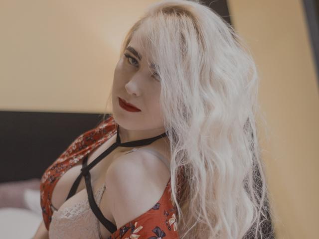 DaniellaCrouse - Sexe cam en vivo - 8017428