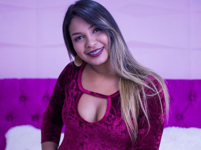 AnnaLuisa - Live porn &amp; sex cam - 8025348