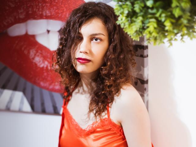 CurlySonia - Sexe cam en vivo - 8033972