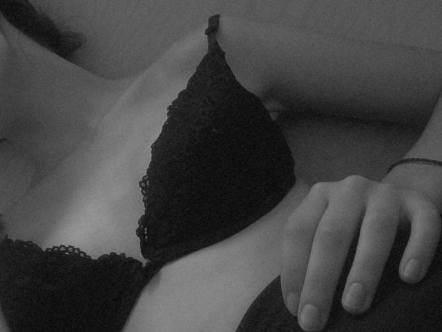 JulieOh - Live sexe cam - 8050720