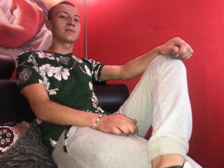 MathiaBlake - Live sex cam - 8055128