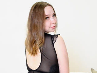 Redhead Hair Hazel Eye Babe LafBerry