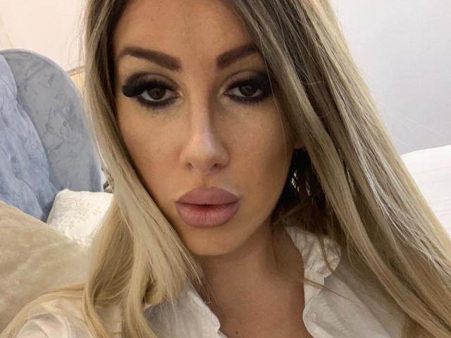 TanyaMonroe - Camera khiêu dâm &amp; quyến rũ trực tiếp - 8065488