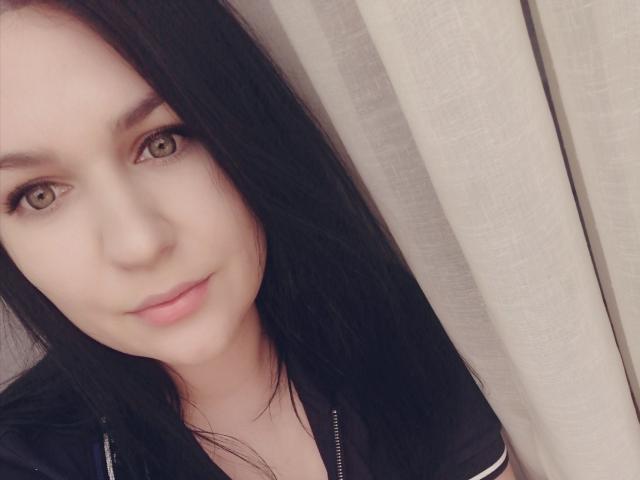 LilyaQWhite - Live sexe cam - 8069292