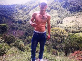 ChrisBad - Sexe cam en vivo - 8070824