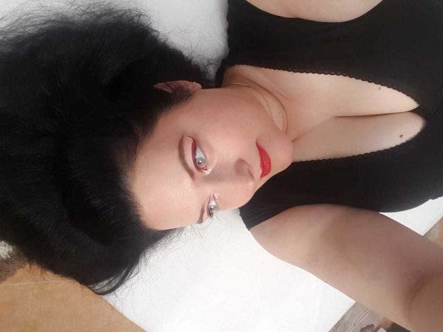 AnabelleJolie - Sexe cam en vivo - 8075044