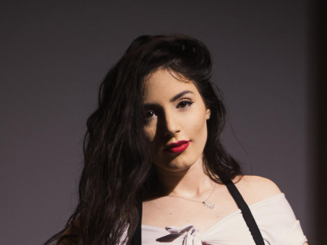 GSarah - Live sex cam - 8077128