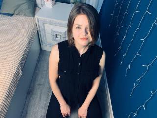 CuttestBlueEyes - Live sexe cam - 8079896