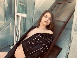 CuttestBlueEyes - Live sexe cam - 8079984