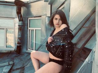 CuttestBlueEyes - Live sexe cam - 8080000
