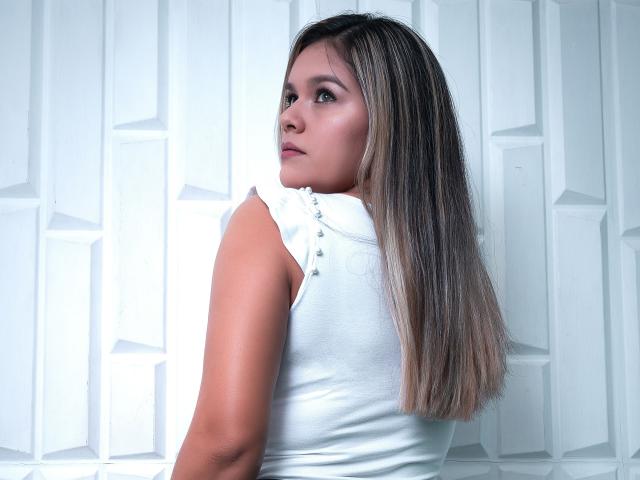 ValerieStone - Live sex cam - 8088360