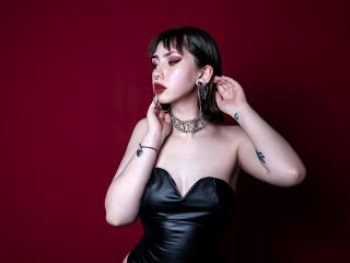 Brunette Hair Chestnut Eye Beauty RosieRoff