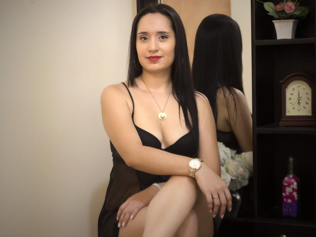 Emmadiaz - Live sexe cam - 8100216