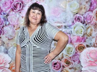 LuciaMature - Live porn &amp; sex cam - 8101712