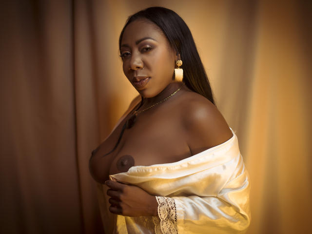 KendallCher - Sexe cam en vivo - 8125372