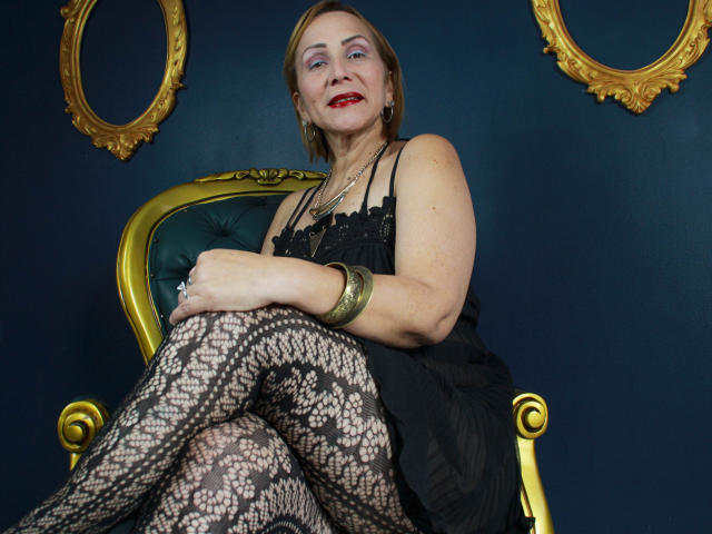 DianeOasis - Sexe cam en vivo - 8157160