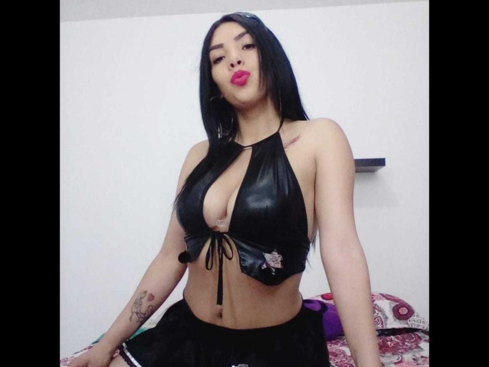 ChantallBabe - Live porn &amp; sex cam - 8160524