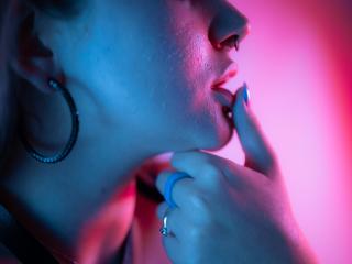 KiraHill - Live sexe cam - 8160864