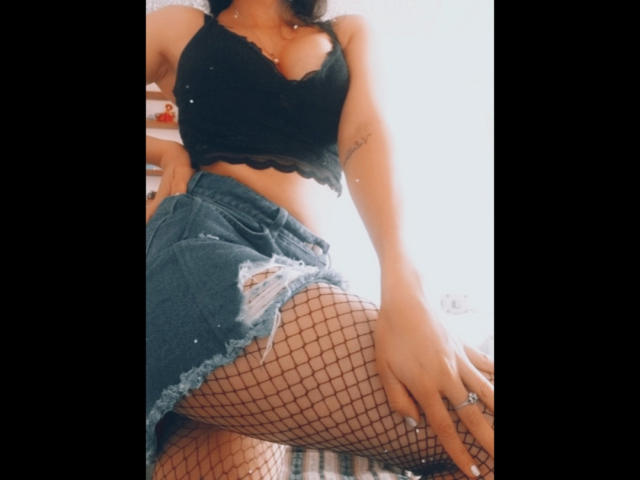 KarolineLovely - Sexe cam en vivo - 8207976
