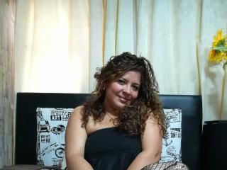 AmaliaGomez - Live Sex Cam - 8216496