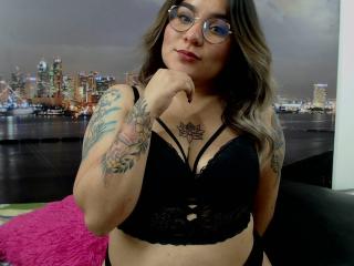 Chiaraseins - Live sex cam - 8233772