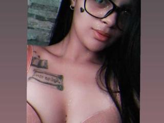 Atennea - Sexe cam en vivo - 8236480